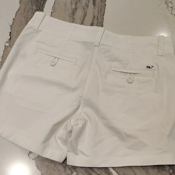 3 Pairs Vineyard Vines Women's Cargo Shorts - White, Light Gray, Tan Size 6/4 - Picture 12 of 15